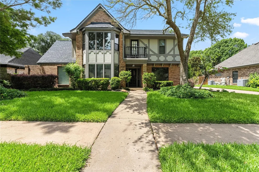Unit for sale at 3115 Oak Leaf Court, Missouri City, TX 77459
