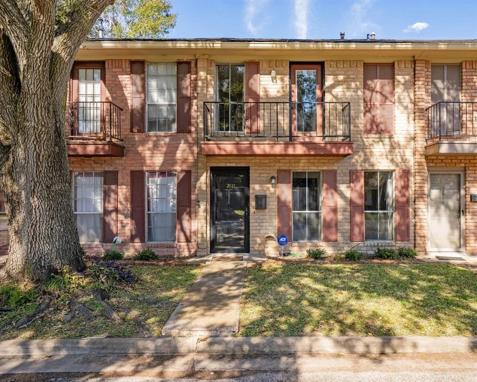 Unit for sale at 2817 5th Street, Bay City, TX 77414