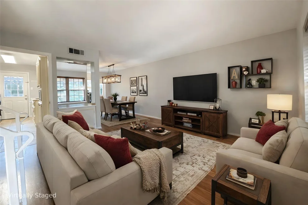 Unit for sale at 515 Tallowood Road, Houston, TX 77024
