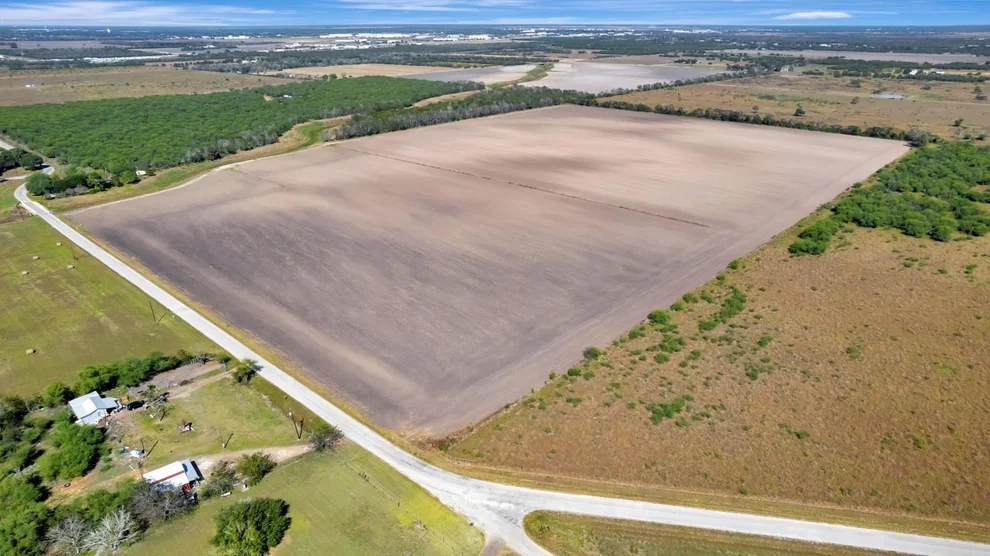Unit for sale at 0 Price Road, Victoria, TX 77905