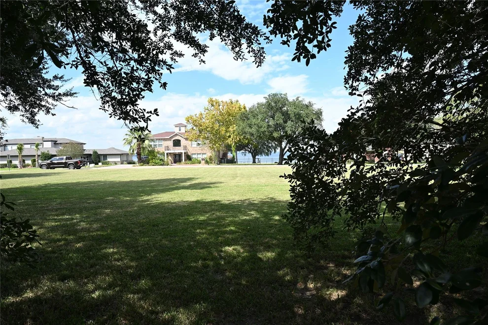 Unit for sale at 00 West Shore Drive, Willis, TX 77318