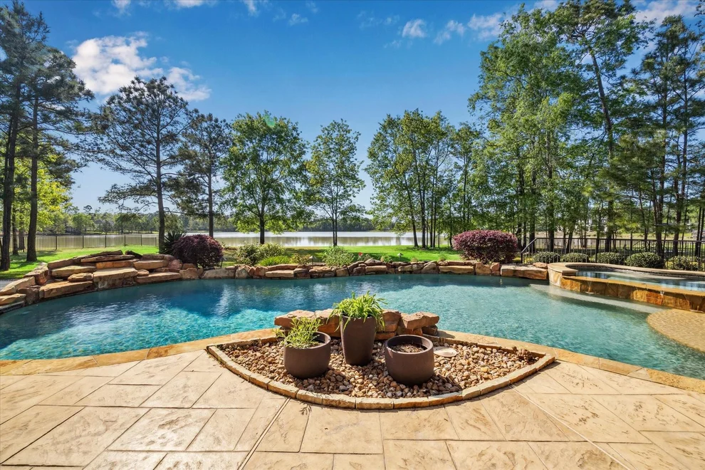 Unit for sale at 27521 Velvet Sky Way, Spring, TX 77386