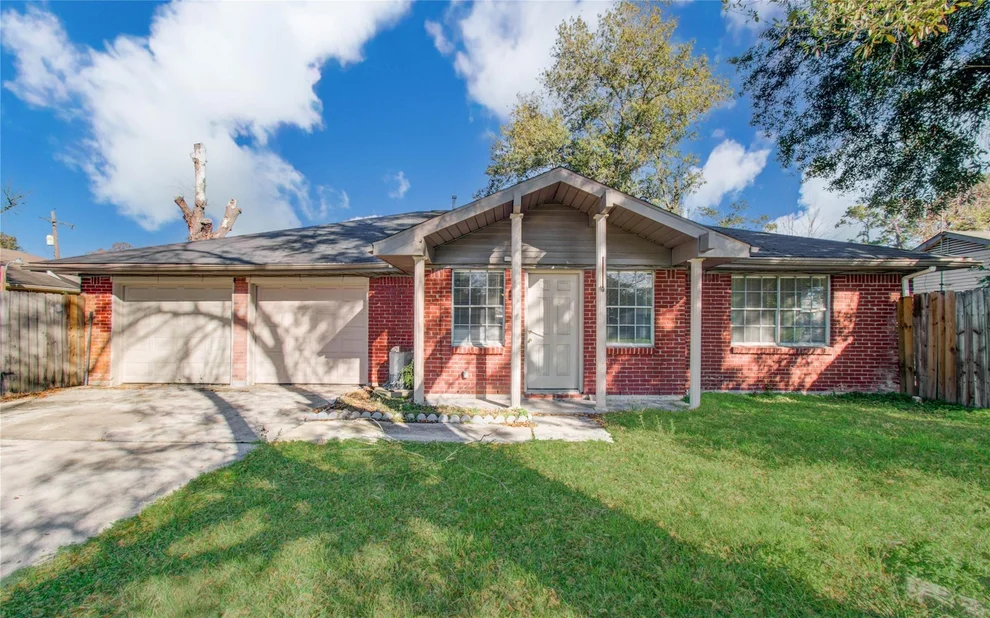 Unit for sale at 231 Gruss Drive, Houston, TX 77060