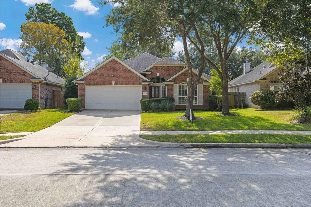 Unit for sale at 13710 Parkers Cove Court, Houston, TX 77044