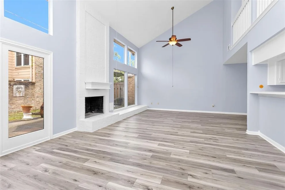 Unit for sale at 12015 Champion Forest Drive, Houston, TX 77066