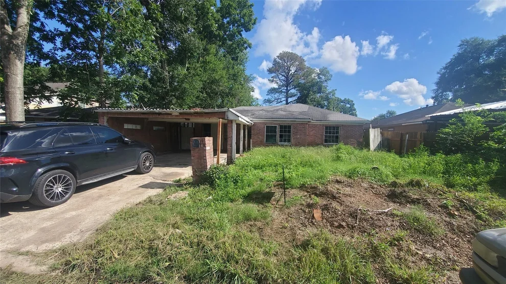 Unit for sale at 4821 Burma Road, Houston, TX 77033