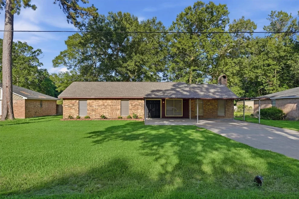 Unit for sale at 1305 Denison Avenue, Cleveland, TX 77327