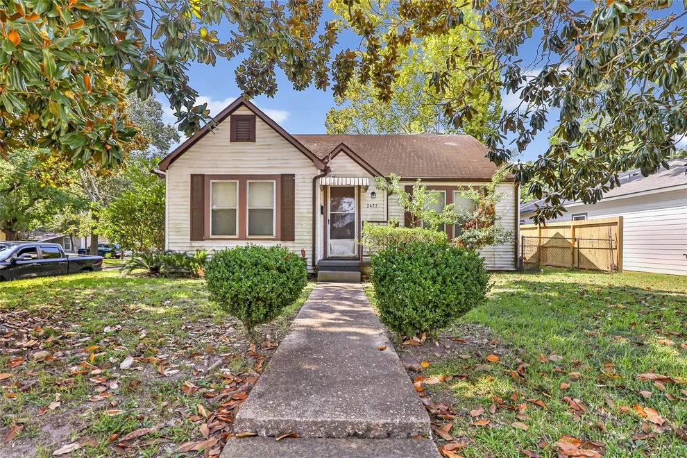 Unit for sale at 2422 Centennial Street, Liberty, TX 77575