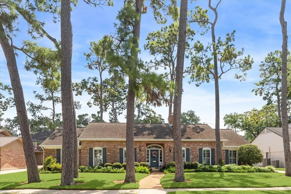 Unit for sale at 12315 Mossycup Drive, Houston, TX 77024