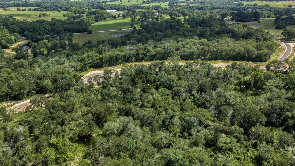 Unit for sale at 2-24 Millwood Trail, Brenham, TX 77833