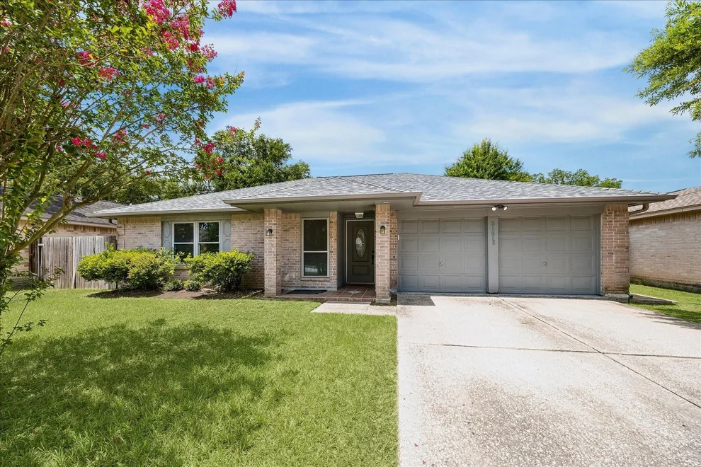 Unit for sale at 21015 Waymare Lane, Spring, TX 77388