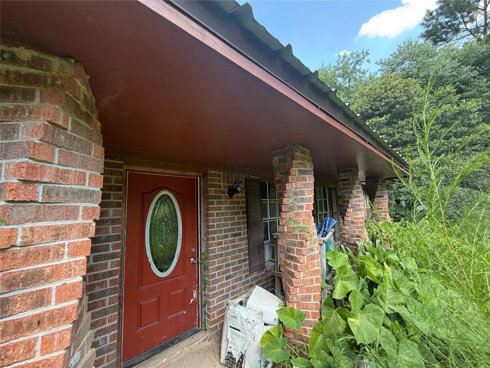 Unit for sale at 31 May Cox Road, Cleveland, TX 77328