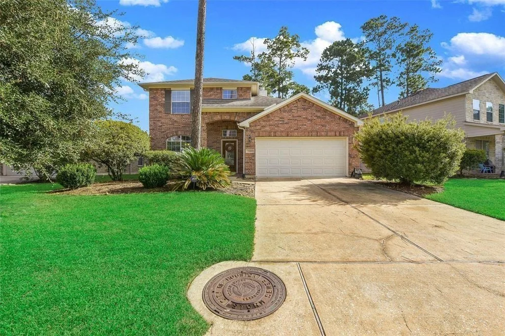 Unit for sale at 130 S Spinning Wheel Circle, The Woodlands, TX 77382