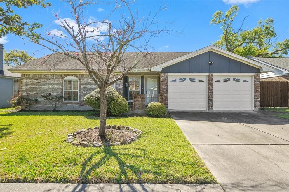 Unit for sale at 7407 Woodfern Drive, Houston, TX 77040