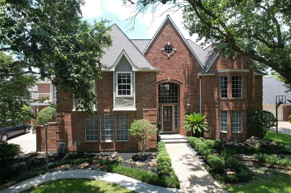 Unit for sale at 19826 Partridge Run Drive, Houston, TX 77094