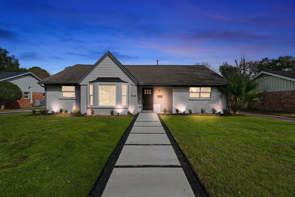 Unit for sale at 5538 Yarwell Drive, Houston, TX 77096
