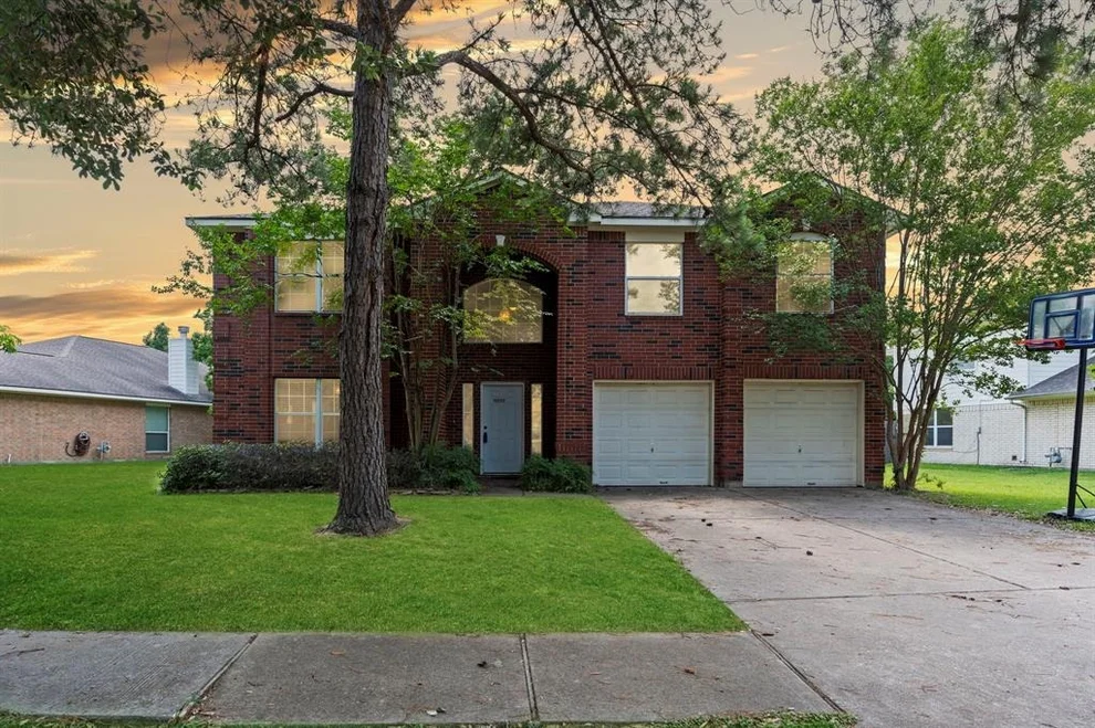 Unit for sale at 10007 Caldera Canyon Drive, Houston, TX 77095