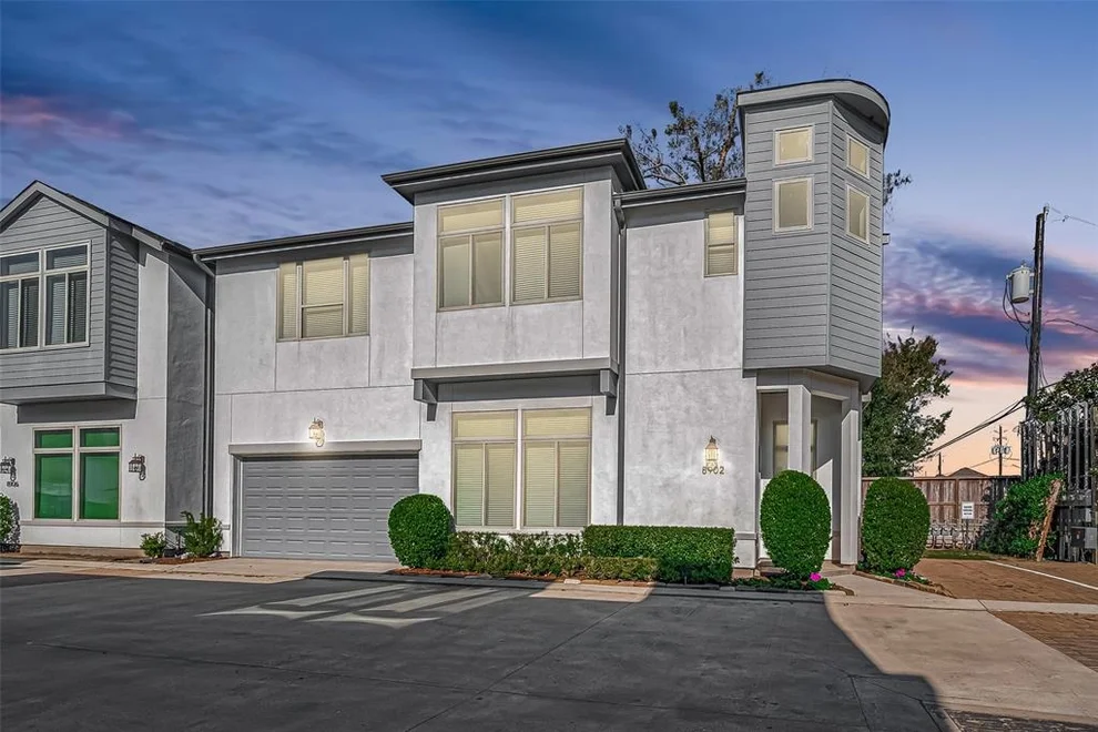 Unit for sale at 8902 Spring Knoll Forest Drive, Houston, TX 77080