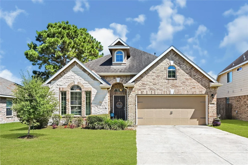 Unit for sale at 30007 Saw Oaks Drive, Magnolia, TX 77355