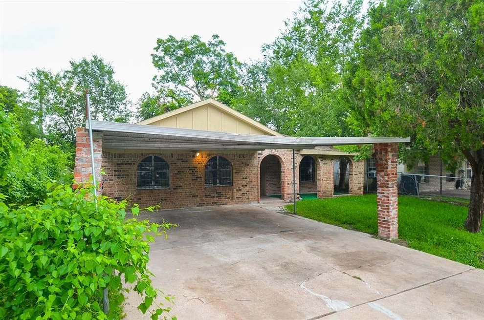 Unit for sale at 12806 Bauman Road, North Houston, TX 77037