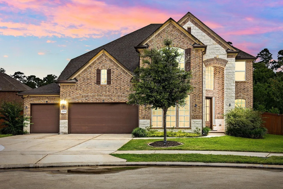 Unit for sale at 14121 N Lake Branch Lane, Houston, TX 77044