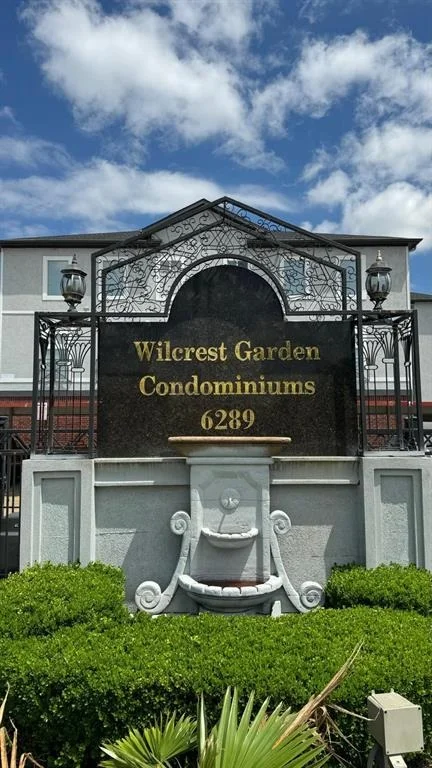 Unit for sale at 6289 Wilcrest Drive, Houston, TX 77072