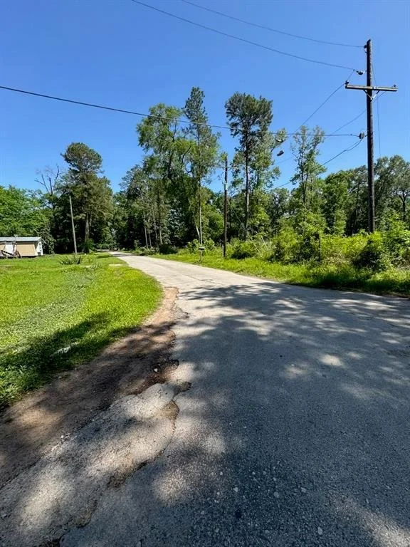 Unit for sale at 146 County Road 3475, Cleveland, TX 77327