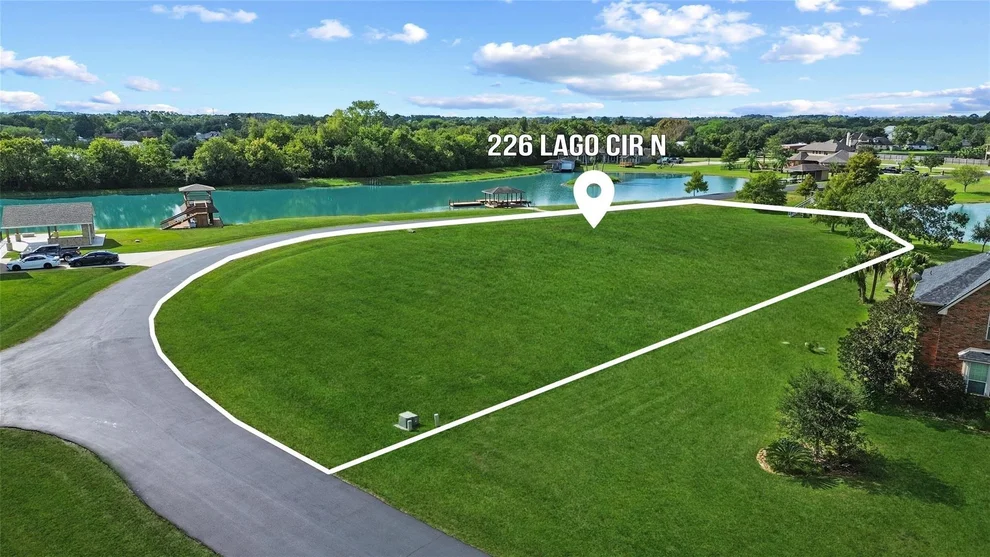 Unit for sale at 226 Lago Circle Drive N, Santa Fe, TX 77517