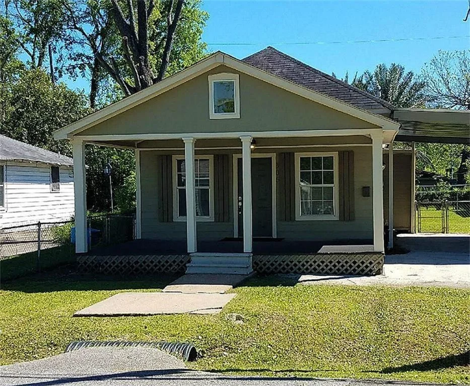 Unit for sale at 306 E 32nd Street, Houston, TX 77018