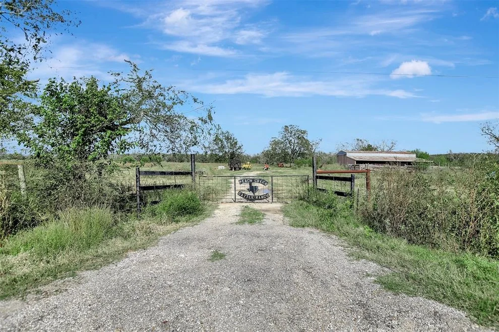 Unit for sale at 0 Cr 125, Wharton, TX 77448