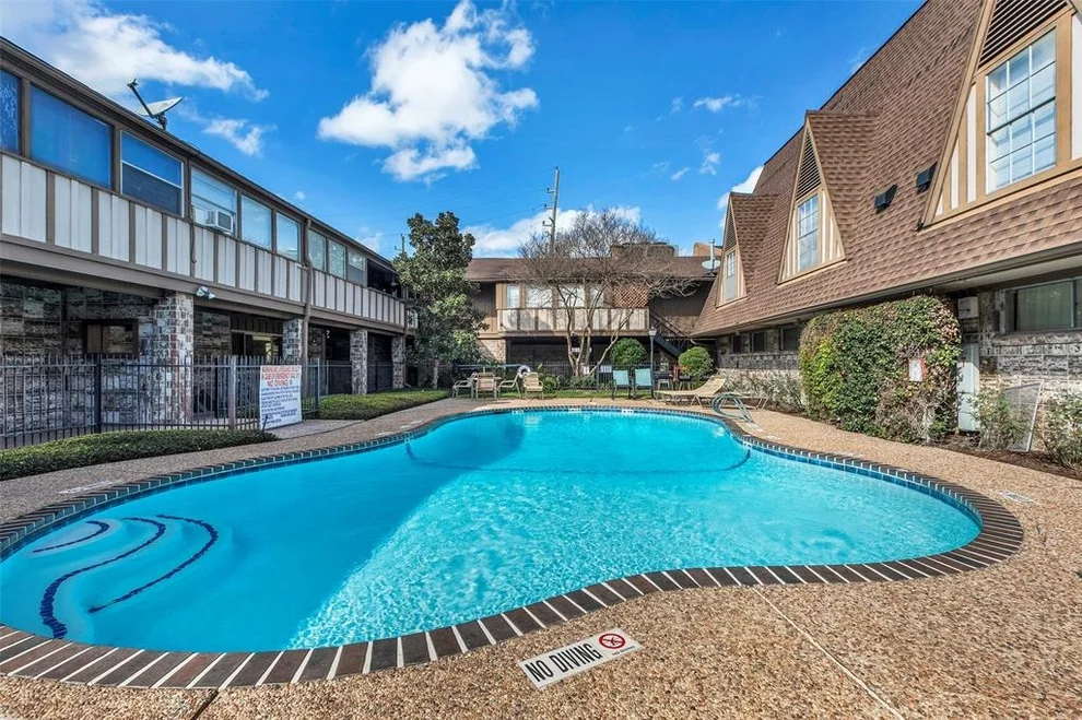 Unit for sale at 2574 Marilee Lane, Houston, TX 77057