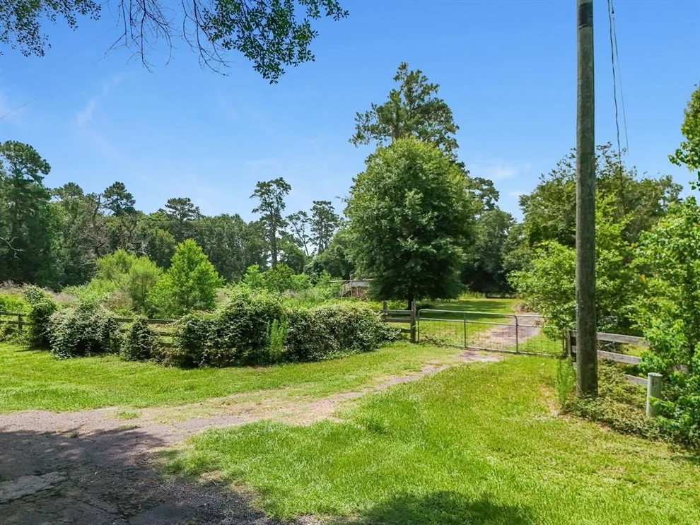 Unit for sale at 8807 Seber Lane, Tomball, TX 77375