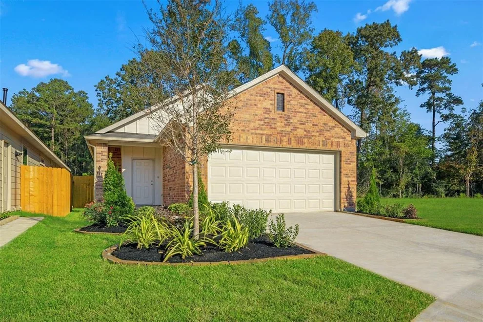 Unit for sale at 24725 Thornbluff Briar Trail, Huffman, TX 77336