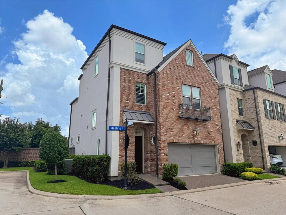 Unit for sale at 15618 Meeting Street, Sugar Land, TX 77478