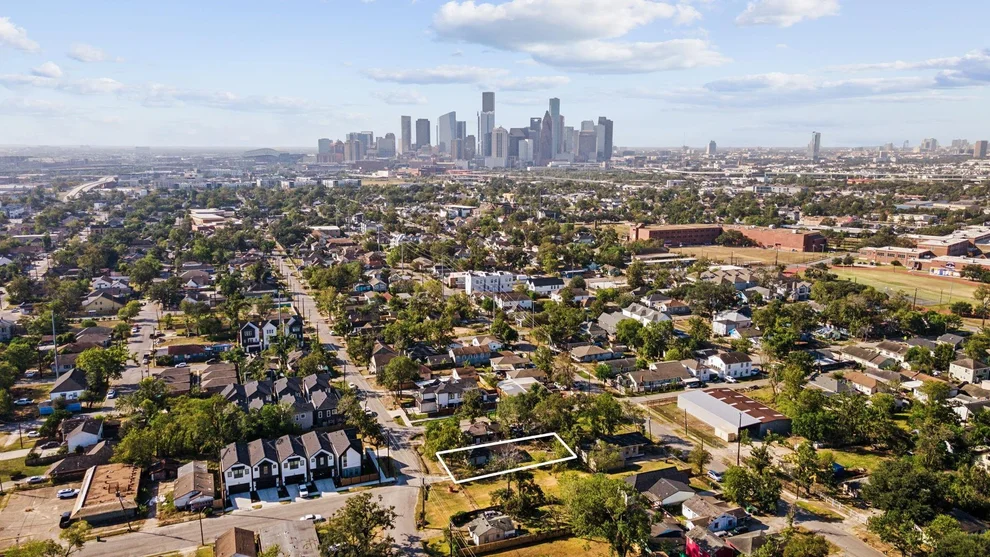 Unit for sale at 2603 Terry Street, Houston, TX 77009