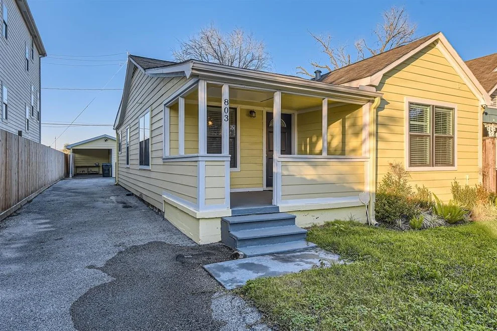 Unit for sale at 803 E 29th Street, Houston, TX 77009
