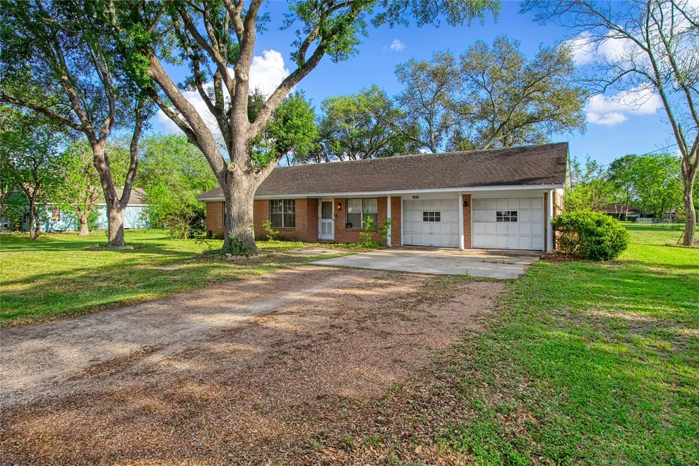 Unit for sale at 1618 Bernie Avenue, Rosenberg, TX 77471