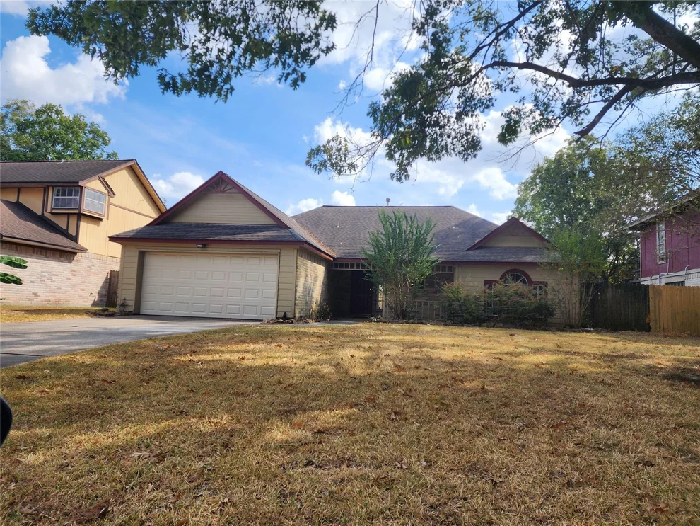 Unit for sale at 2014 Lexington Woods Drive, Spring, TX 77373