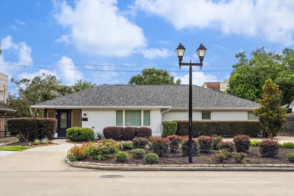 Unit for sale at 1904 Chimney Rock Road, Houston, TX 77056