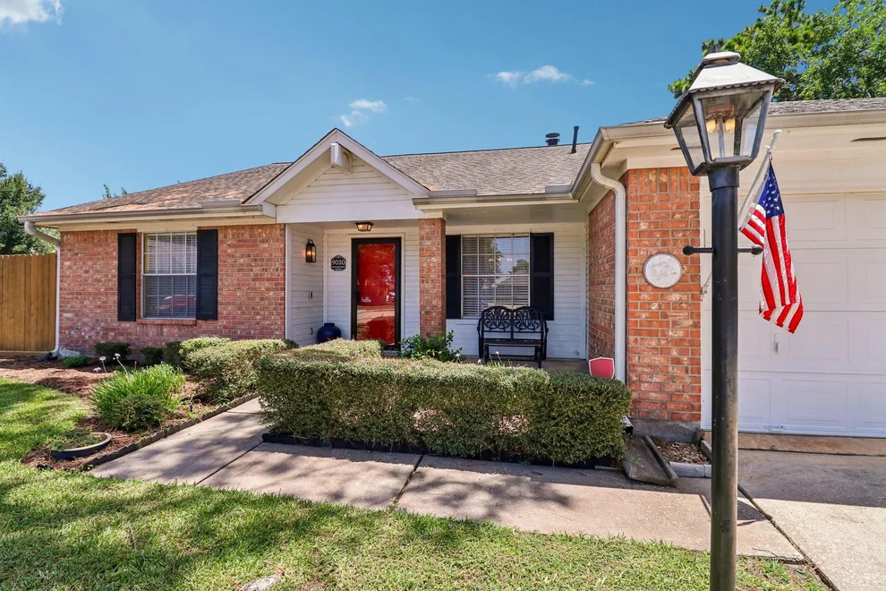 Unit for sale at 9030 Smokehollow Drive, Houston, TX 77064