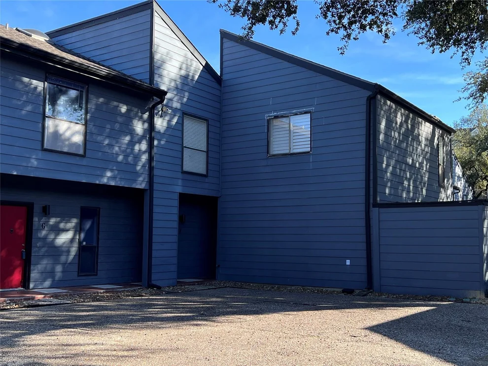 Unit for sale at 2100 Commonwealth Street, Houston, TX 77006