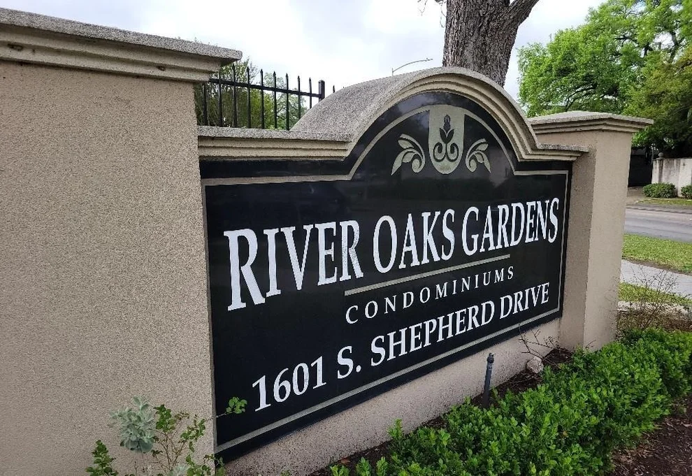 Unit for sale at 1601 S Shepherd Drive, Houston, TX 77019