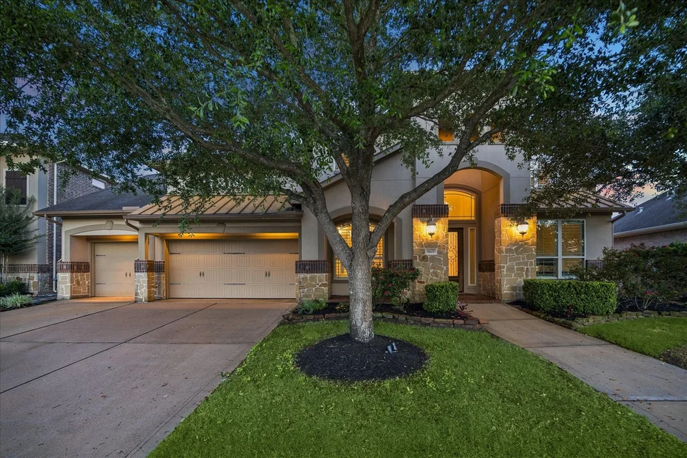 Unit for sale at 5607 Mustang Ridge Ln, Fulshear, TX 77441