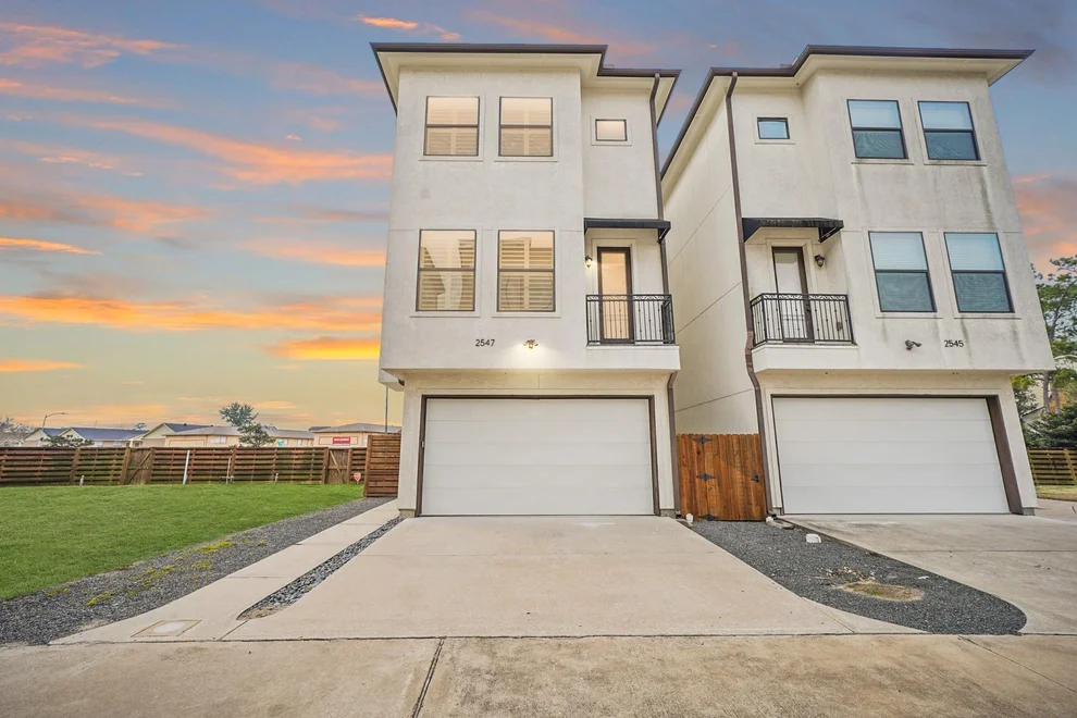 Unit for sale at 2547 Calumet Street, Houston, TX 77004