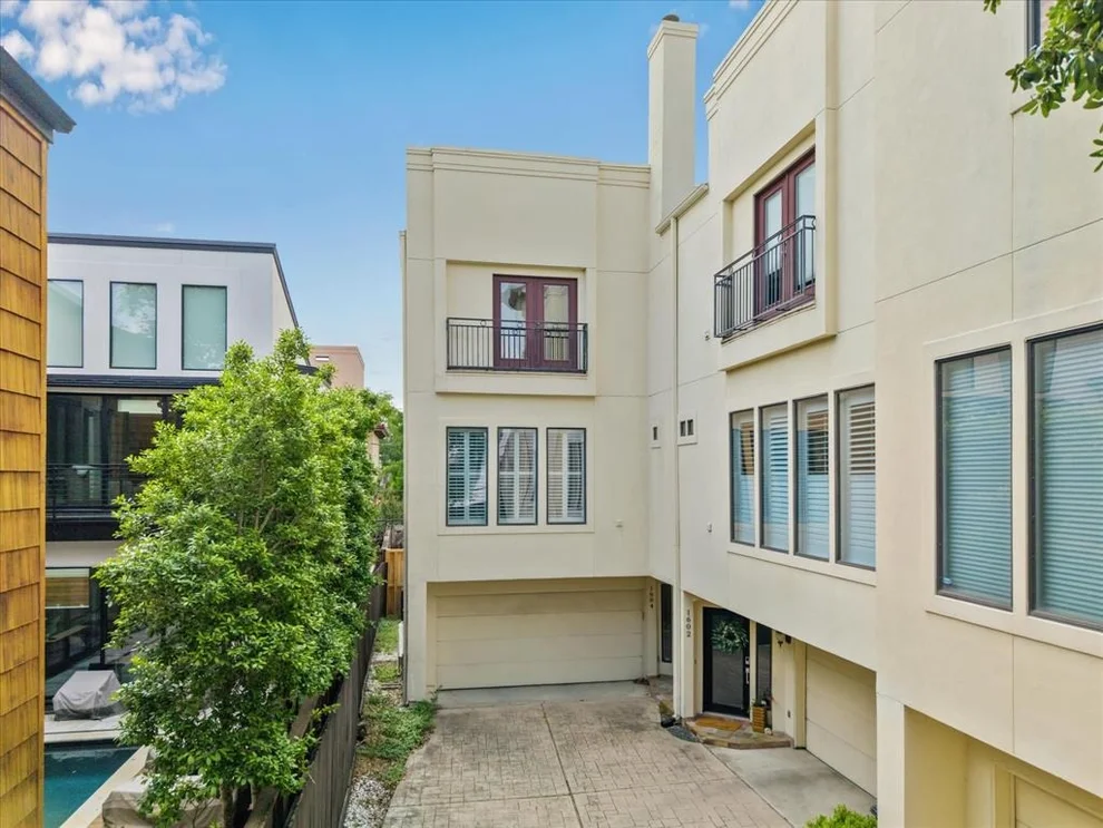 Unit for sale at 1604 Driscoll Street, Houston, TX 77019