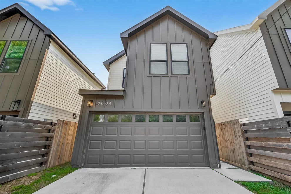 Unit for sale at 2004 Worms Street, Houston, TX 77020