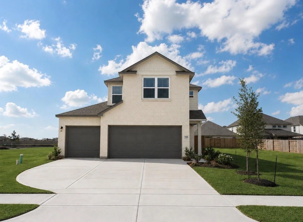 Unit for sale at 2103 Sanders Brook Drive, Baytown, TX 77521