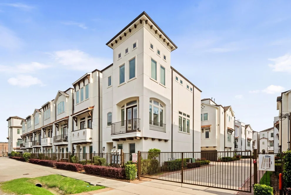 Unit for sale at 4115 Schuler Street, Houston, TX 77007