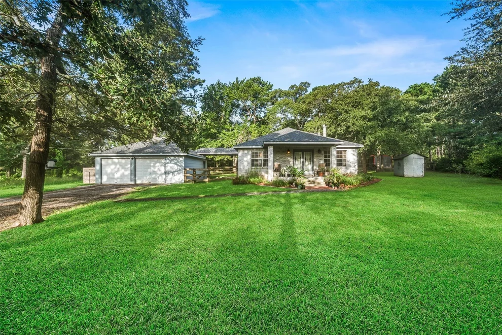 Unit for sale at 14828 County Road 304, Navasota, TX 77868