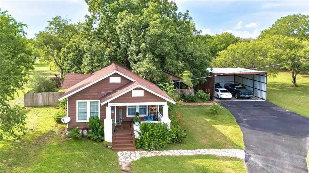 Unit for sale at 437 E 7th Street, Yorktown, TX 78164